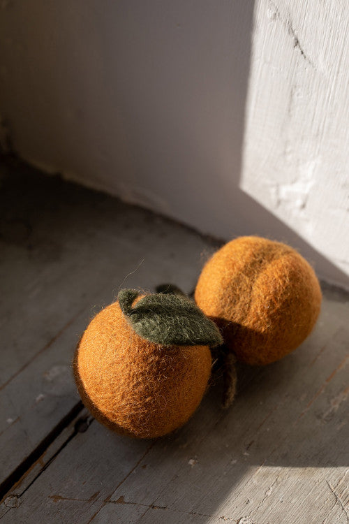 felt apricot - mushkane