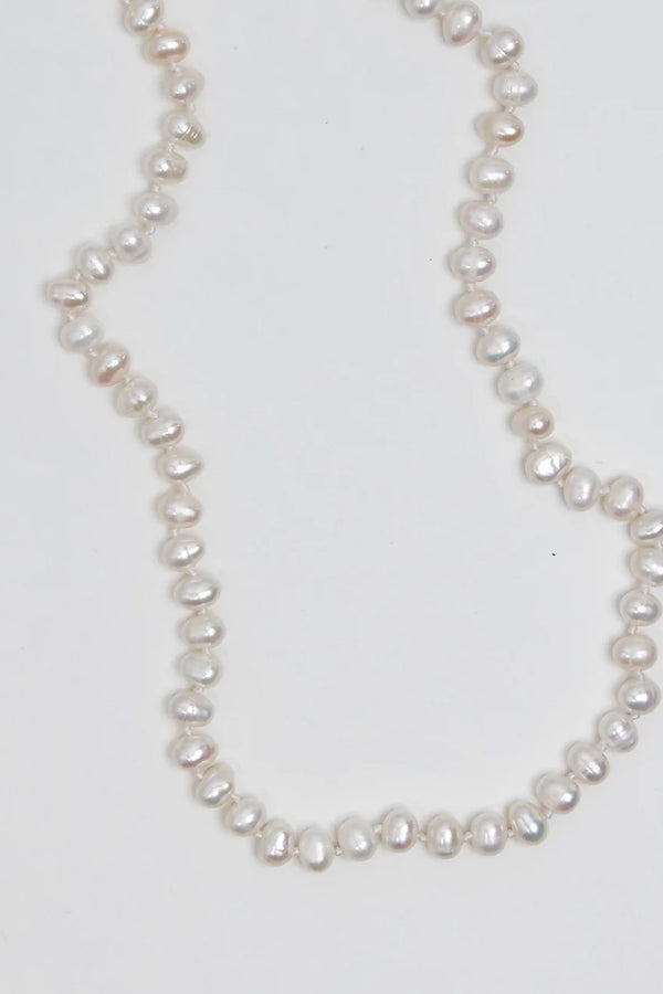 nirrimis - pearly white necklace